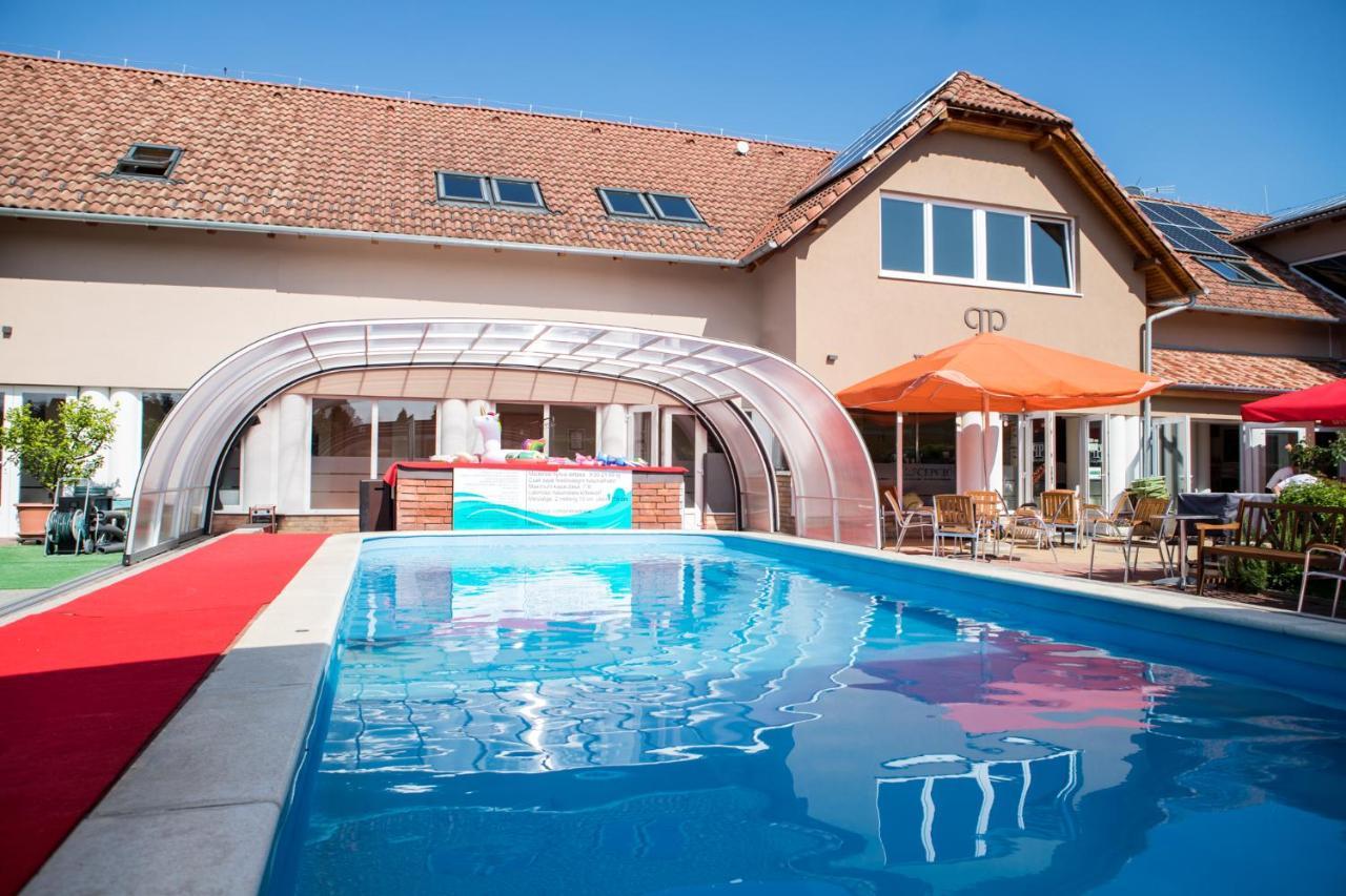 Pelso Panzio Bed & Breakfast บาลาตอนมารีอาเฟือร์เดอ ภายนอก รูปภาพ