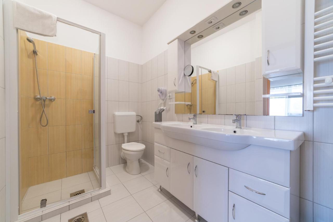 Pelso Panzio Bed & Breakfast บาลาตอนมารีอาเฟือร์เดอ ภายนอก รูปภาพ