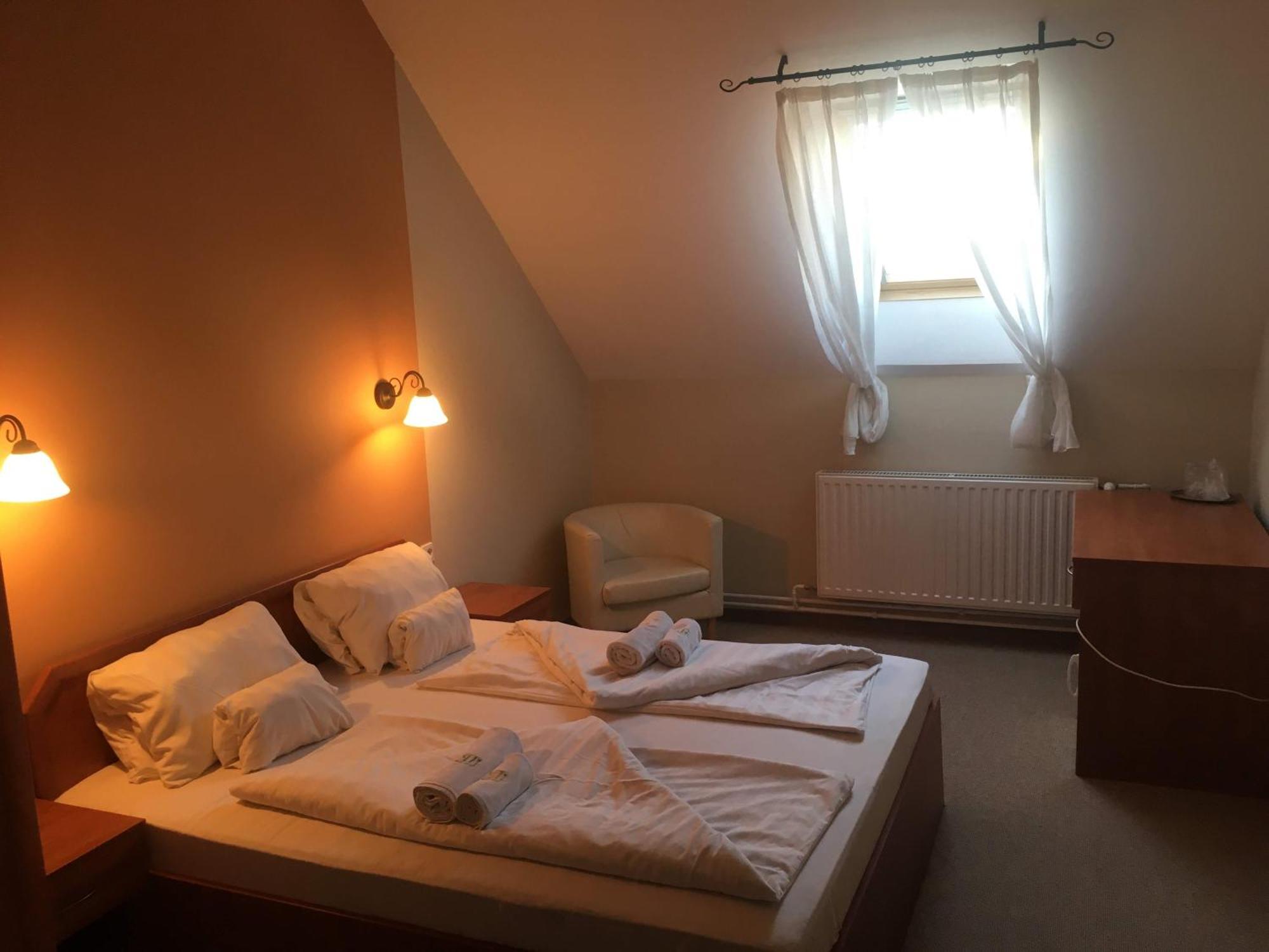 Pelso Panzio Bed & Breakfast บาลาตอนมารีอาเฟือร์เดอ ภายนอก รูปภาพ