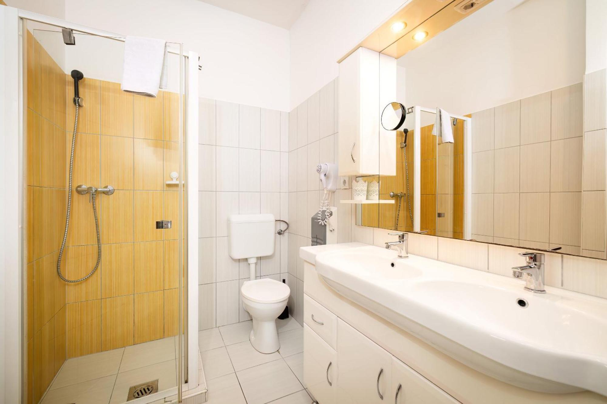 Pelso Panzio Bed & Breakfast บาลาตอนมารีอาเฟือร์เดอ ภายนอก รูปภาพ
